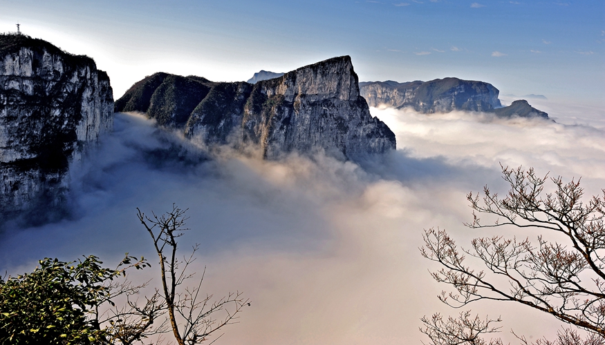 Do Tourists Need a Guide In Zhangjiajie