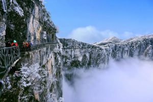 Winter Experience in Tianmen Mountain-Zhangjiajie