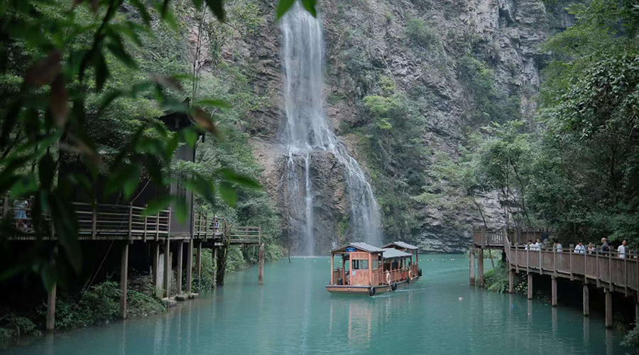 Shenquan Lake with Wooden Cruise Boat