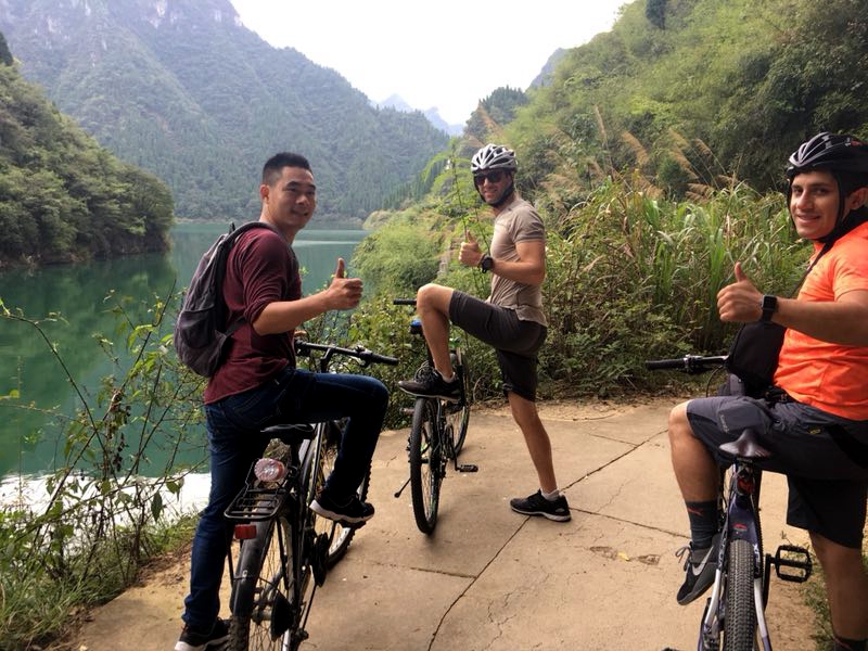 1 Day Bike Tour to Fairy Stream in Zhangjiajie