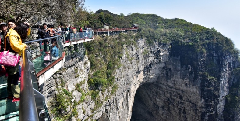 5-Day Zhangjiajie & Fenghuang Group Tour  (Join-in  Tour)