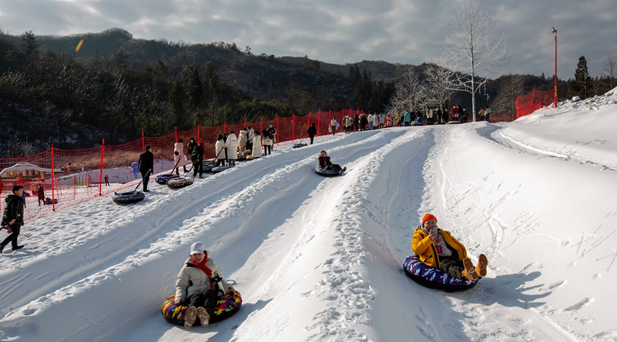 Xiangxi Northwest Alpine Ski Resort 2