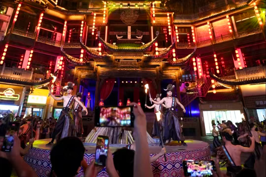 72 Wonders Building Bonfire Show