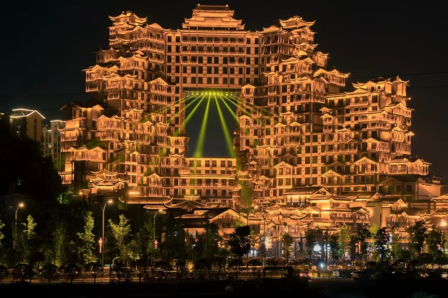 72 Wonders Building Panorama