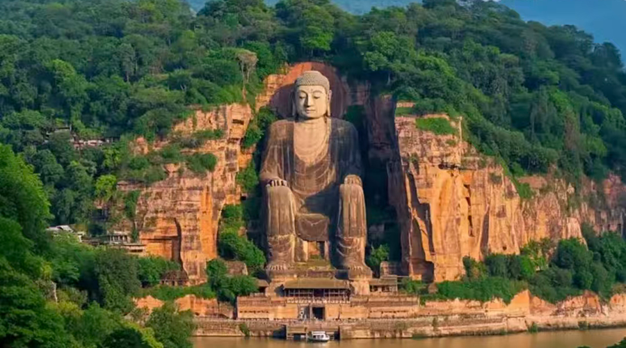 Leshan-Giant-Buddha