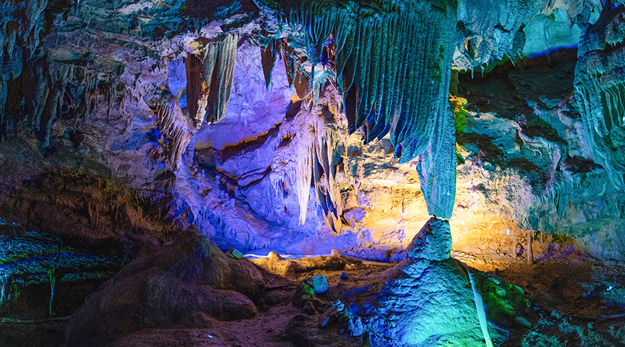 Zhangjiajie Yellow Dragon Cave